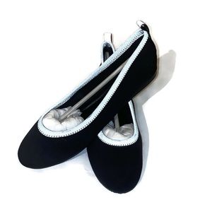 Betabrand FlipSlip Flats with Reflective Detail, Size 9, Black
